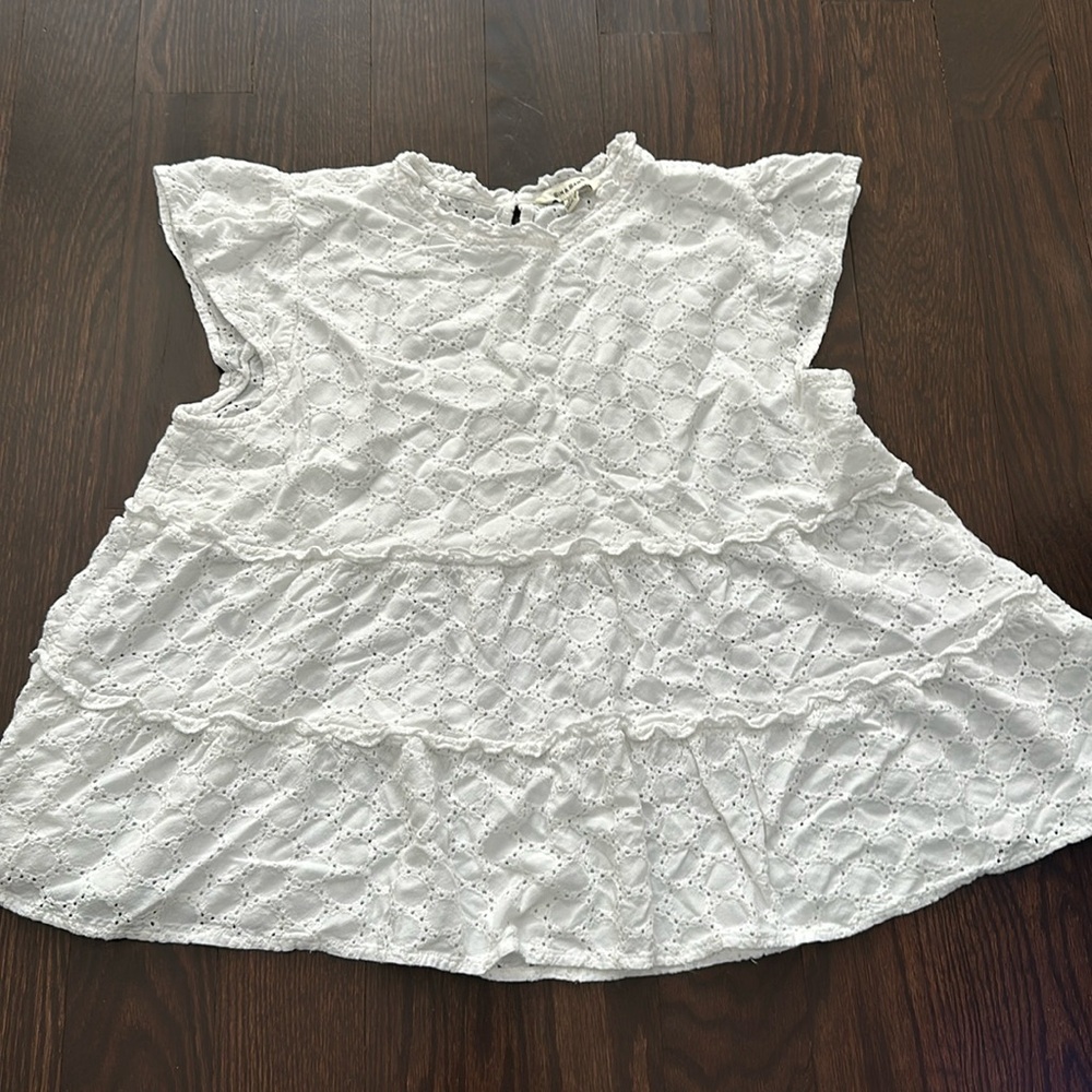 Sim and Sam white sleeveless top